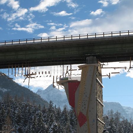 Area 47 - Tirol Hotel Ötztal-Bahnhof Exterior foto